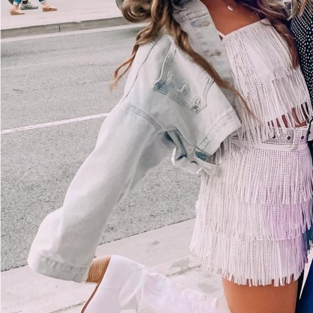 White Fringe Set